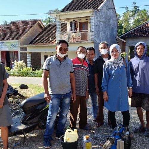 Pemerintah Desa Batu Raja Way Lima Laksanakan Kegiatan Pengasapan Lingkungan 