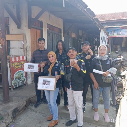 LSM GMBI DISTRIK PESAWARAN AKSI GALANG DANA UNTUK KULI PANGGUL PENDERITA PENYAKIT HEPATITIS B DAN KANGKER HATI 