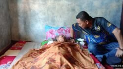Camat Kedondong Irwan Rosa. S. H., Kunjungi Warga Desa Tempel Rejo Yang Terbaring Sakit