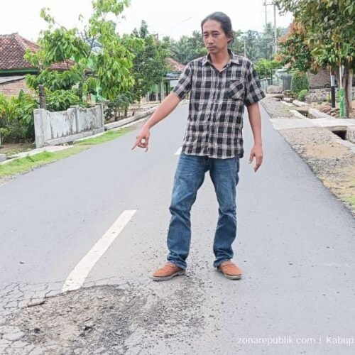 Rudi Sapari Ketua JWI DPW Lampung Gandeng Masyarakat Akan Laporkan Proyek Jalan Provinsi Di Kecamatan Marga Punduh Pesawaran