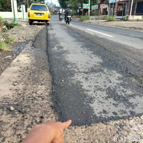 Mahmudin Kritik Pekerjaan Proyek Jalan Provinsi Anggaran Milyaran Di Pesawaran Dirinya Menduga Aroma Korupsi
