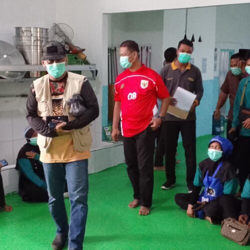 TIM SATGAS MBG KABUPATEN TUBABA PASTIKAN KUALITAS SESUAI STANDAR PROGRAM MAKAN BERGIZI GRATIS MELALUI MONITORING LAPANGAN