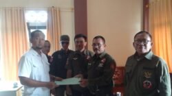 Ketua LSM Trinusa DPC Pringsewu Serahkan Surat Pemberitahuan Aksi ke Polres Pringsewu