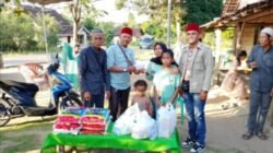 Jalan Berlubang Kembali Makan Korban di Tubaba, Warga Patungan Bantu Keluarga Almarhum Karim