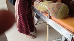 Suanah, Warga Kurang Mampu Penderita Penyakit Kulit di Desa Sindang Garut, Dirujuk ke RS Mitra Husada