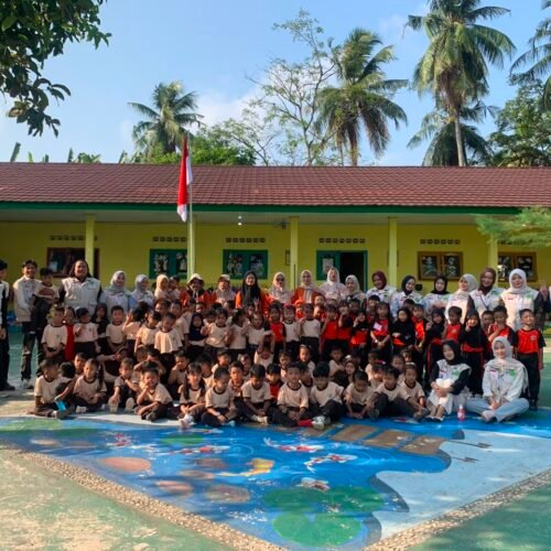 Mahasiswa KKL-PPM 79 Universitas Malahayati Edukasi Siswa TK Negeri 1 Metro Timur Anak Sehat, Anak Hebat dengan PHBS