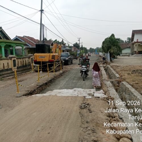 PROYEK JALAN PROVINSI LAMPUNG TANPA PAPAN INFORMASI, MASYARAKAT DAN LSM MINTA BMBK TEGUR PELAKSANA