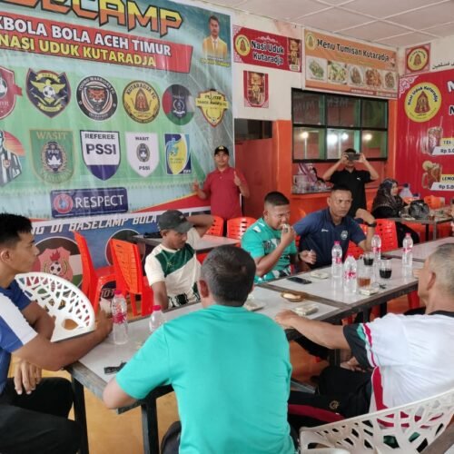 Wasit PSSI Aceh Timur Hadiri Grand Opening Nasi Uduk Kutaradja di Idi Rayeuk, CEO Cek Harr nasi uduk hari ini kita Gas kan