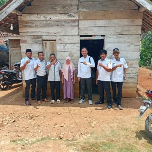 Langkah Cepat Pihak Kecamatan Kedondong Tinjau Kediaman Wahyudi, Warga Harapan Jaya yang Kondi Kediaman Nya Memprihatinkan