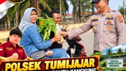 Polsek Tumijajar Bagikan Hasil Panen Kangkung Program Biosaka, Heri Akbar Apresiasi Kepedulian Polri